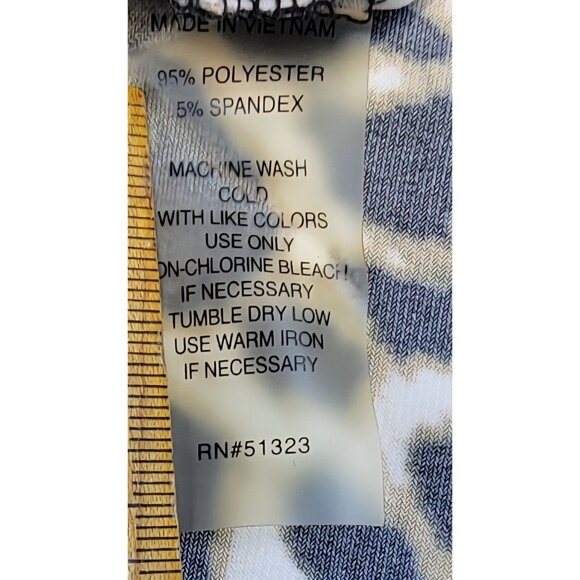 Chaus New York Tunic Top Leopard Print V-Neck Long Sleeve Womens Large Good - Picture 4 of 5